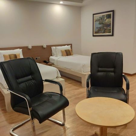 Serene Valley Hotel Yangon Luaran gambar