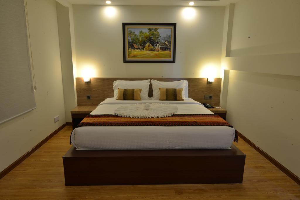 Serene Valley Hotel Yangon Luaran gambar