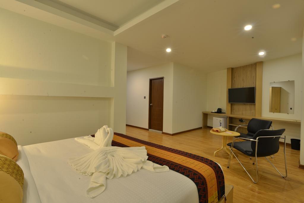 Serene Valley Hotel Yangon Luaran gambar